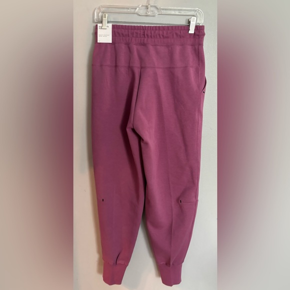 🆕 Nike Sportswear Tech Fleece Pants Womens Pink Sweatpants joggers Sz Small - Picture 5 of 7